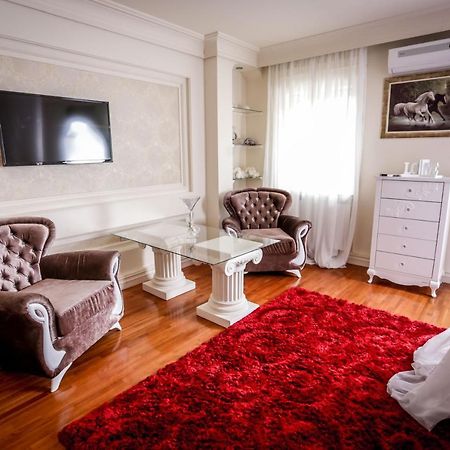 Hotel Bob Sarajevo Bagian luar foto