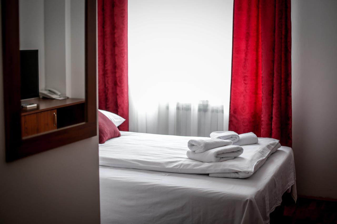 Hotel Bob Sarajevo Bagian luar foto